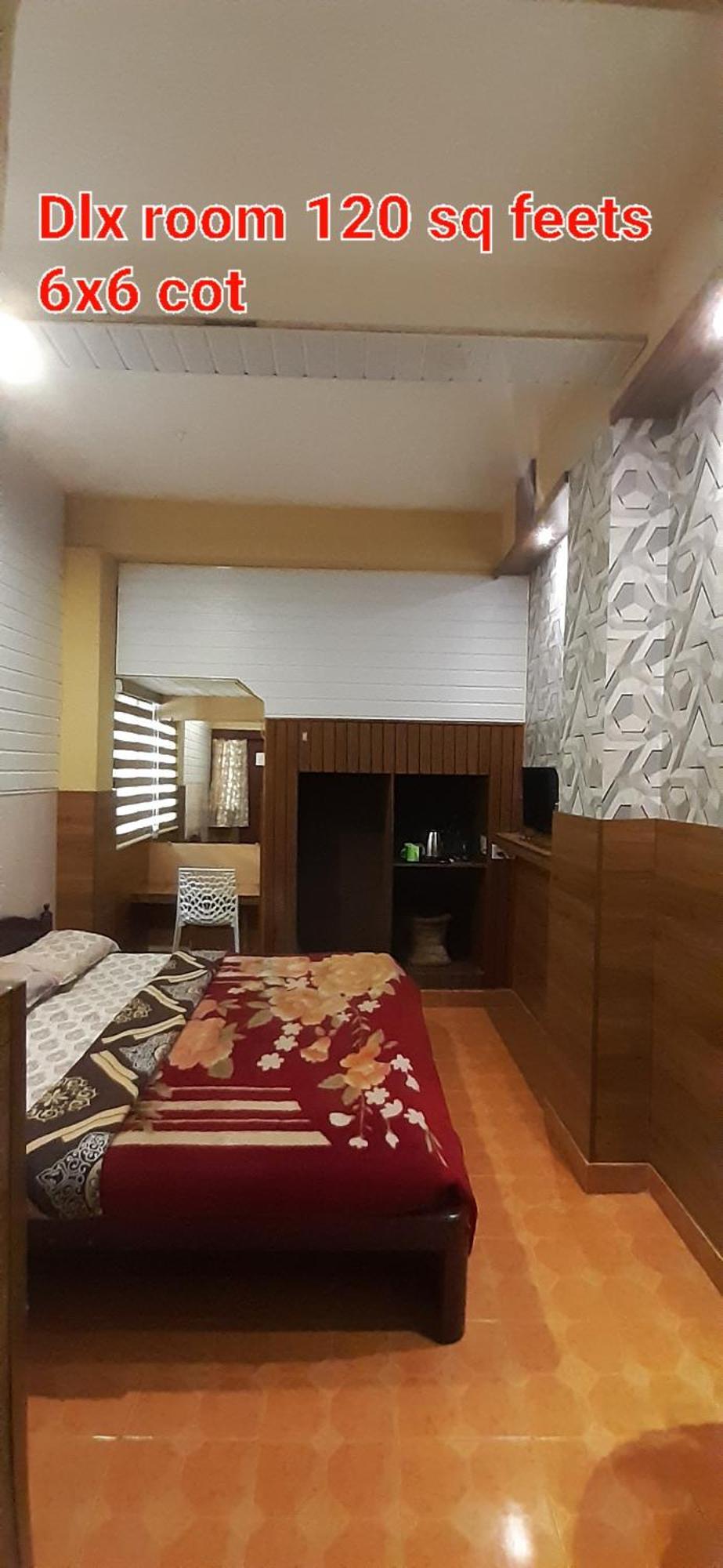 Greenview Holiday Inn Мунар Екстериор снимка