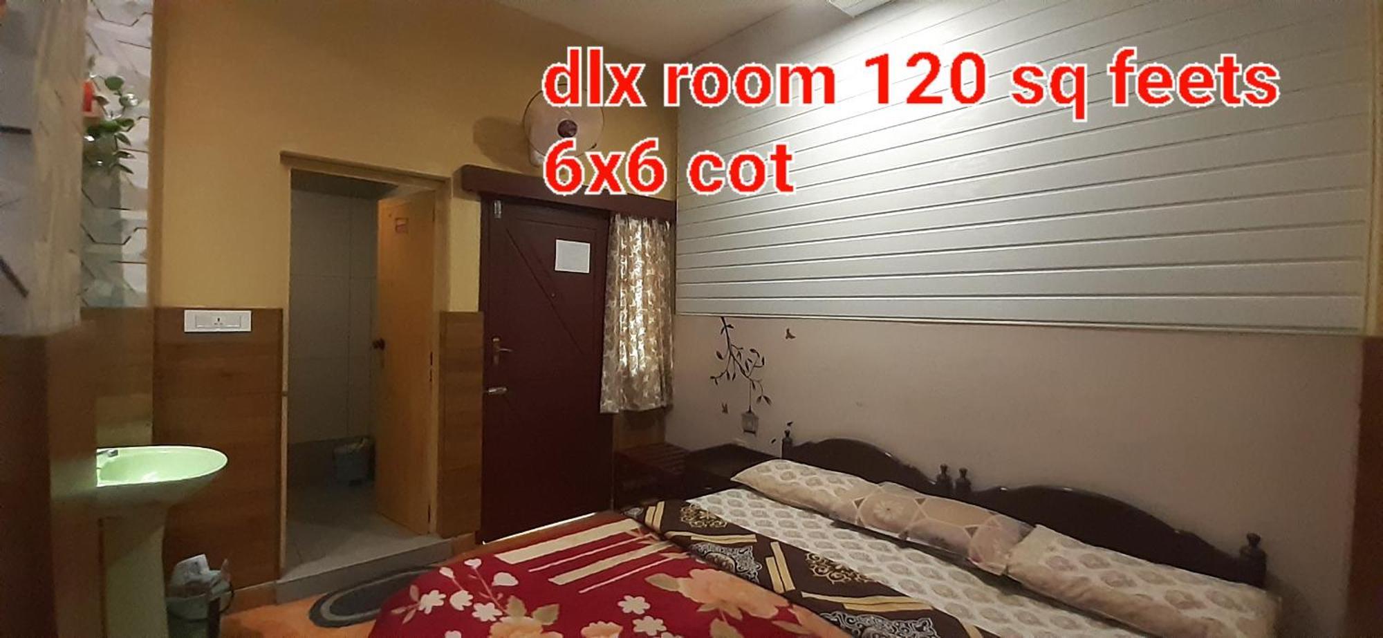 Greenview Holiday Inn Мунар Екстериор снимка
