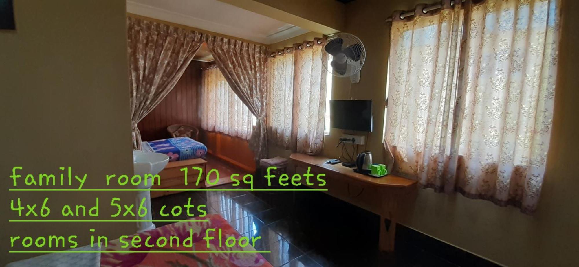 Greenview Holiday Inn Мунар Екстериор снимка