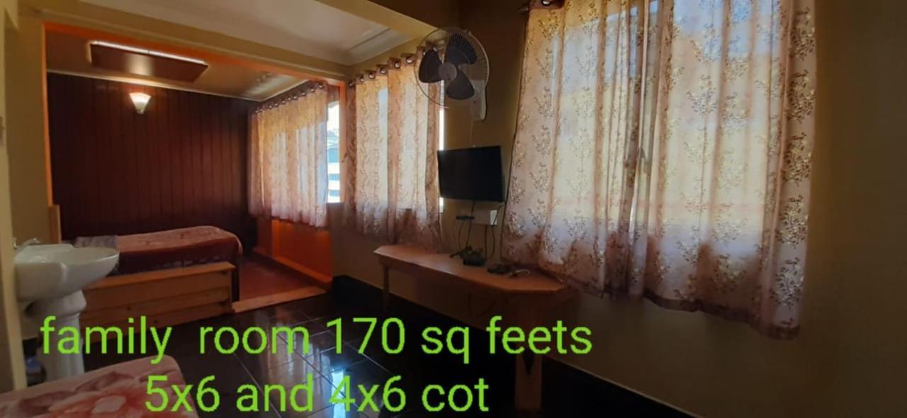 Greenview Holiday Inn Мунар Екстериор снимка